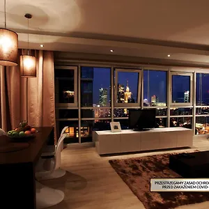 Apart Otel Platinum, Varşova